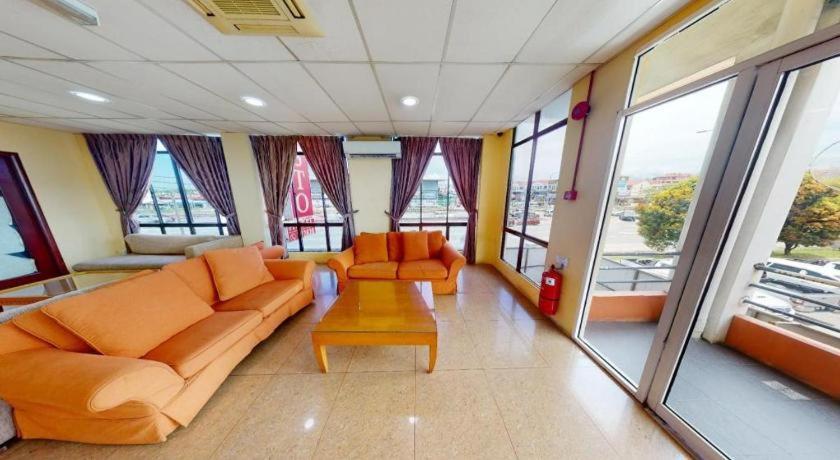 Aristo Hotel @ Putatan Kota Kinabalu Exterior foto